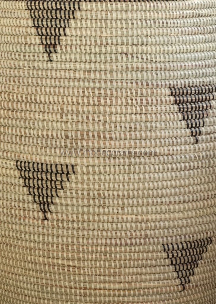 Black Triangle patterned Laundry Basket (XL) / Ivory / Home Decor Accessory - modecorarts