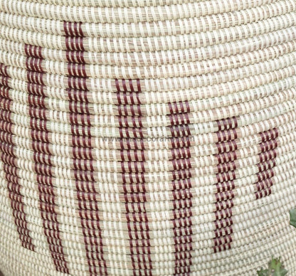 Handmade Laundry Basket (XXL) in ivory with dark brown line pattern / Laundry hamper - modecorarts