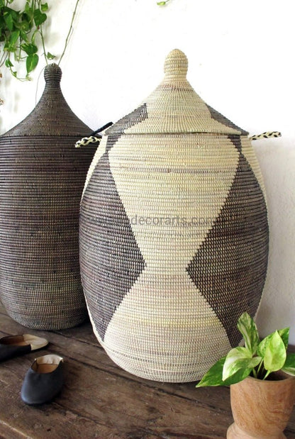 Home Decor / Laundry Basket (XL) in ivory & black pattern / Laundry Hamper - modecorarts