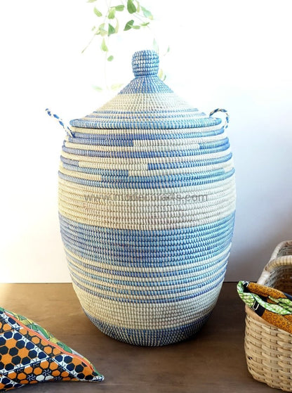 Laundry Basket (XL) in ivory & blue / African Hamper - modecorarts