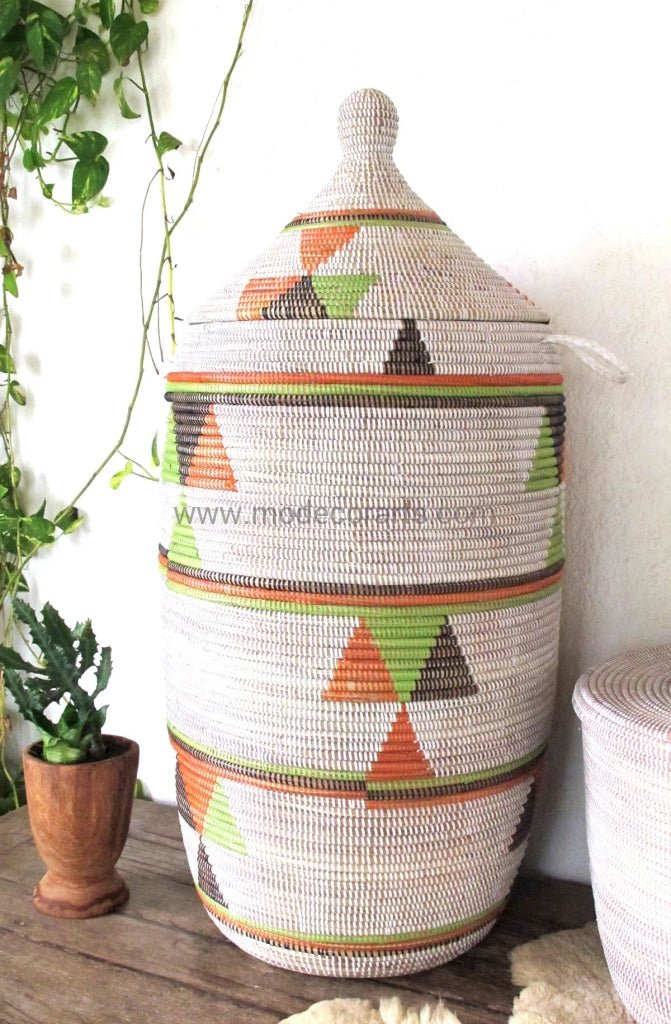 Laundry Basket (XXL) with Triangle Pattern / Old School Colors - modecorarts