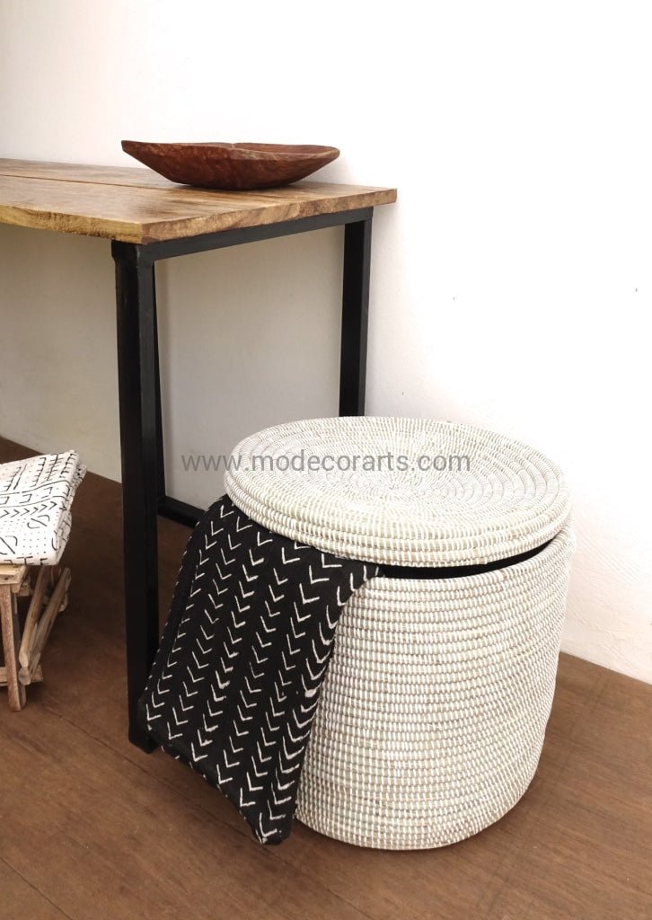 Solid White Basket with a Flat Lid / Storage / Toy Storage - modecorarts