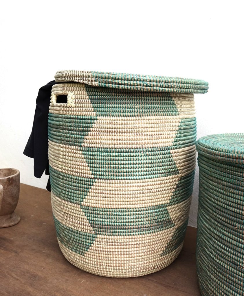 Storage basket with flat lid / Boho Storage / Green & Ivory Chevron Pattern - modecorarts